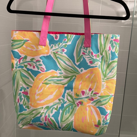 Lilly Pulitzer x Estée Lauder Lemons 🍋 Tote bag - Picture 8 of 9